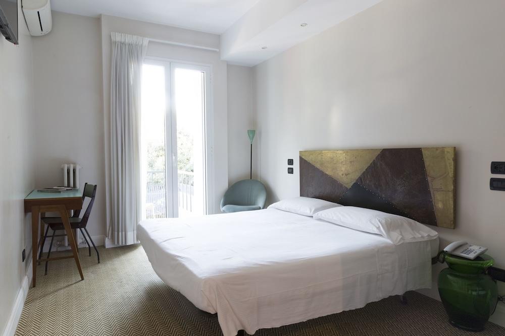 Boutique Hotel Trieste - Adults Only Верона Екстер'єр фото