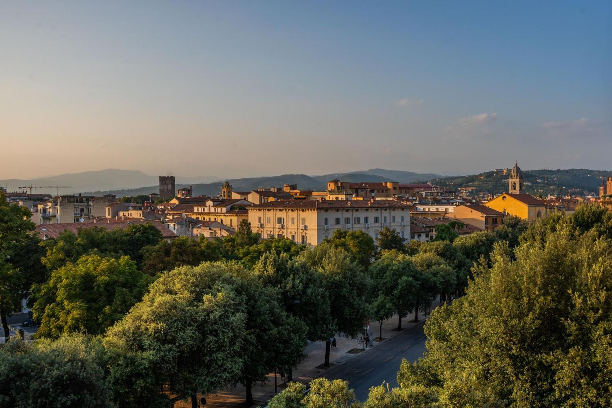 Boutique Hotel Trieste - Adults Only Верона Екстер'єр фото