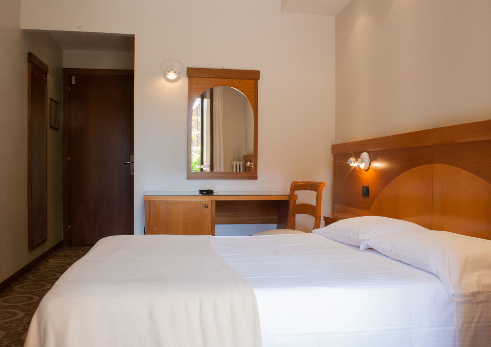 Boutique Hotel Trieste - Adults Only Верона Екстер'єр фото